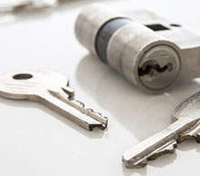 Commercial Locksmith Services in Plant City, FL